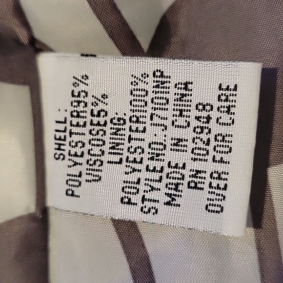 TULLE small baby doll style grey coat - Picture 7 of 7